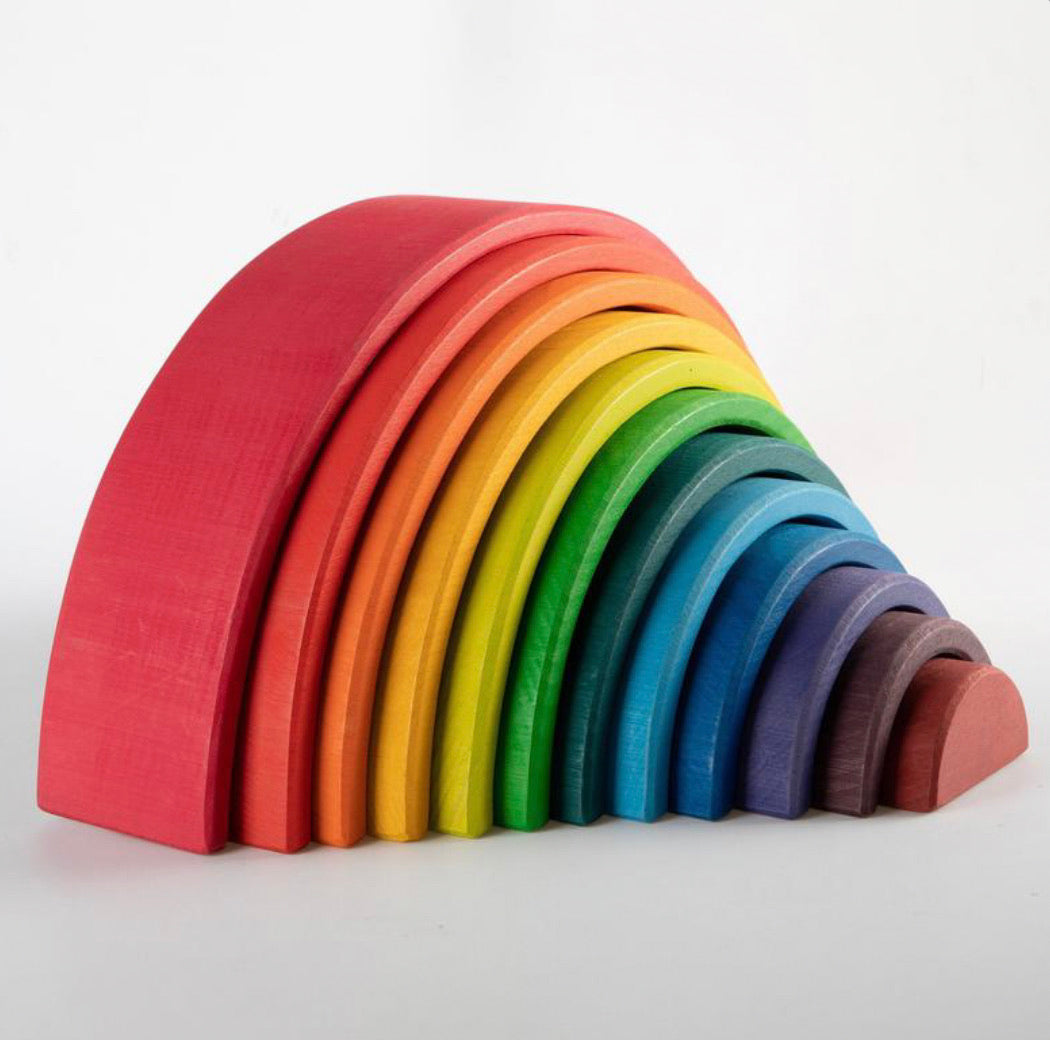 Rainbow Stacker 🌈 – Peak and Rainbow